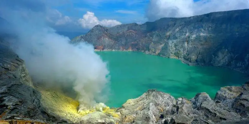 Indonesia's Volcanic Wonders